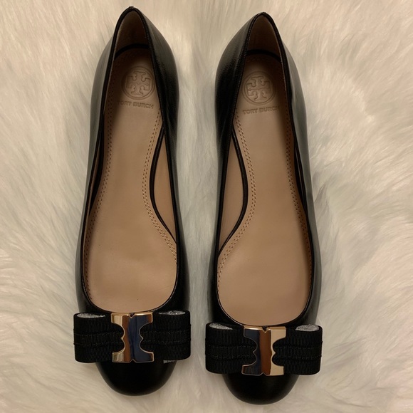 Tory Burch Shoes - Tory Burch Gemini Bow Leather Flat ✨never used